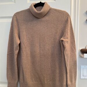 Hudson North Jeans Women's Tan Turtleneck Sweater